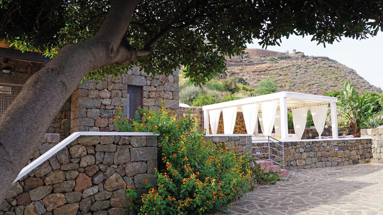 Photo of Outdoor in Martingana