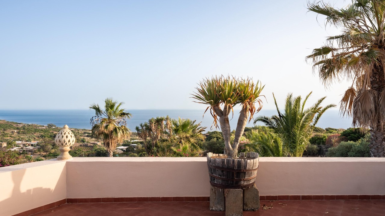 Photo of Patio Balcony in Pantelleria