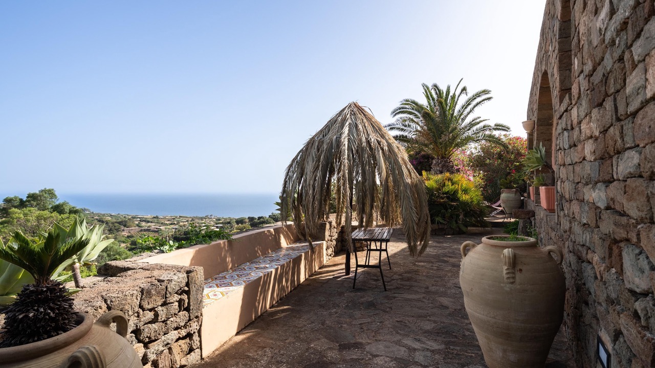 Photo of Patio Balcony in Pantelleria