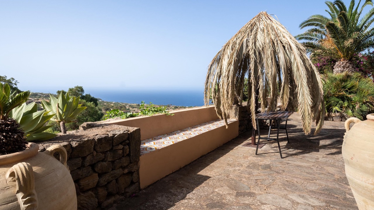 Photo of Patio Balcony in Pantelleria