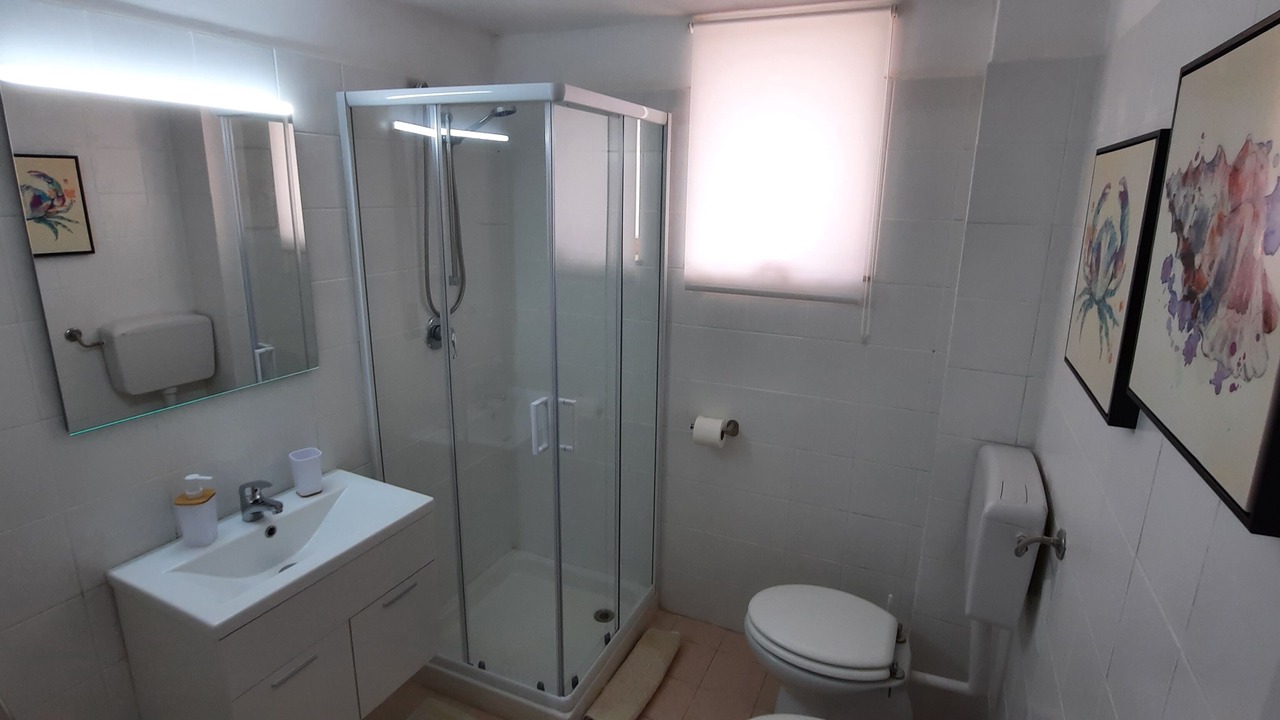 Photo of Bathroom in Arenella