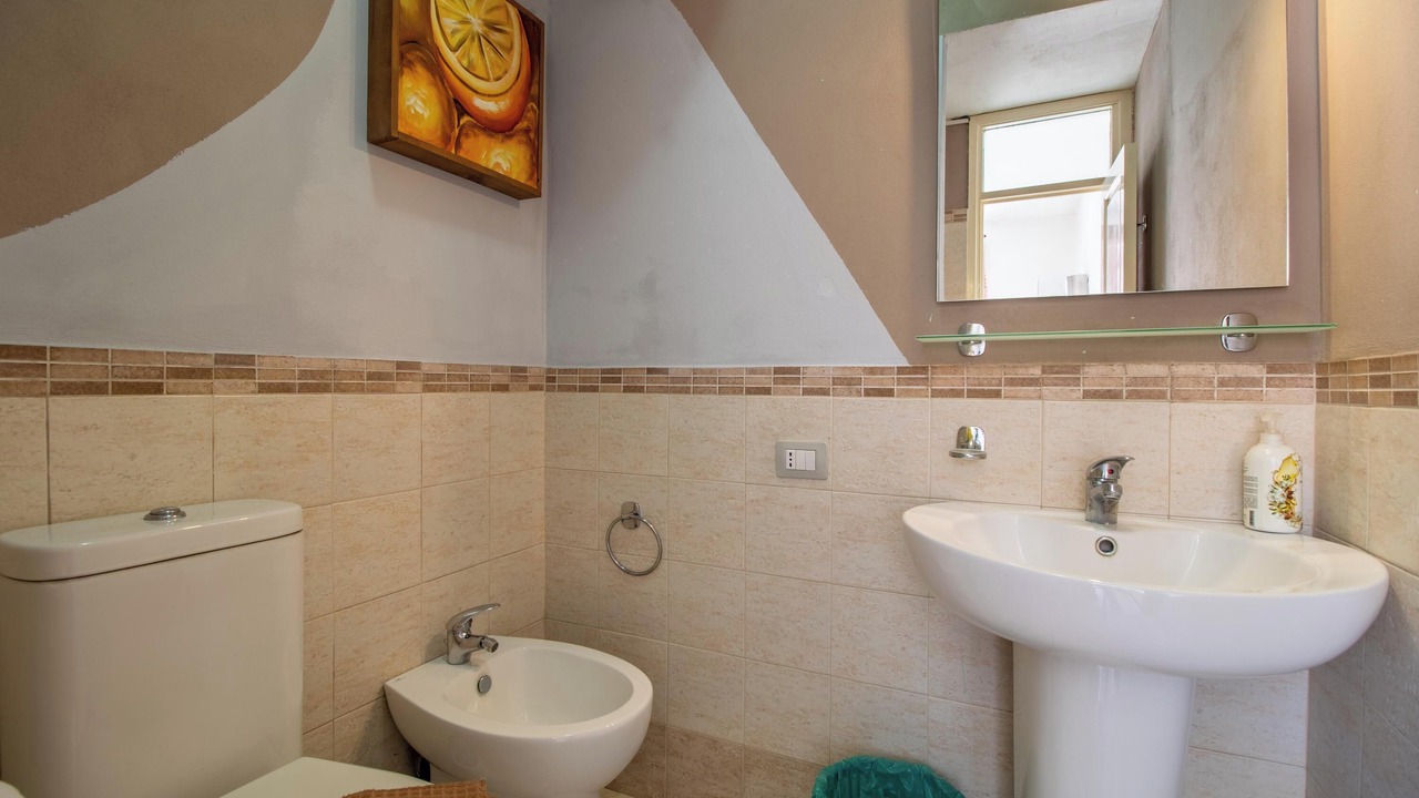 Photo of Bathroom in Scoglitti