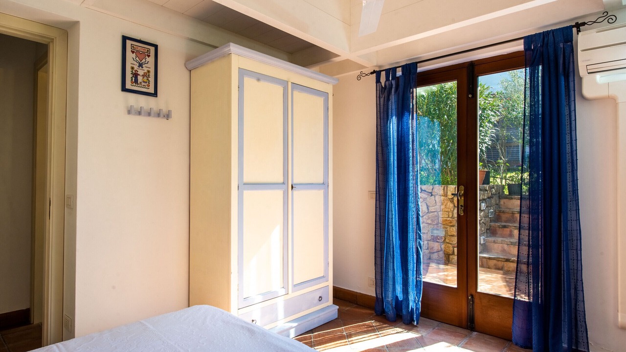 Photo of Bedroom in Capo