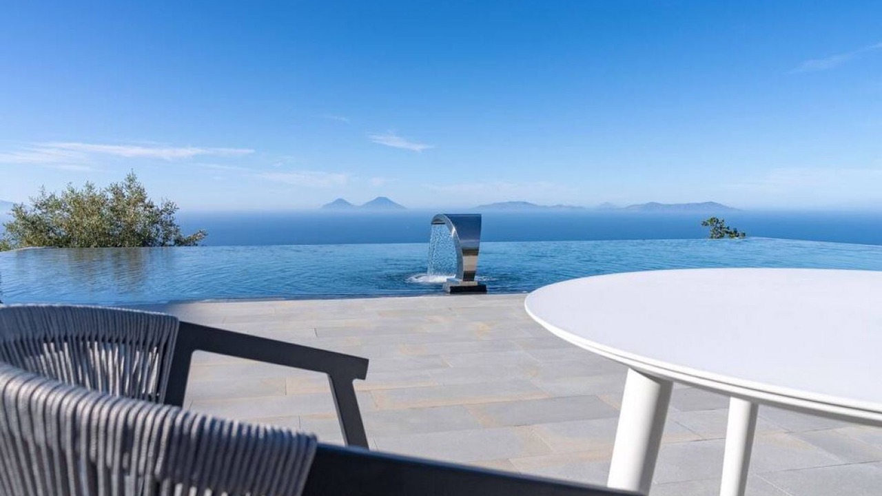 Photo of Patio Balcony in Naso