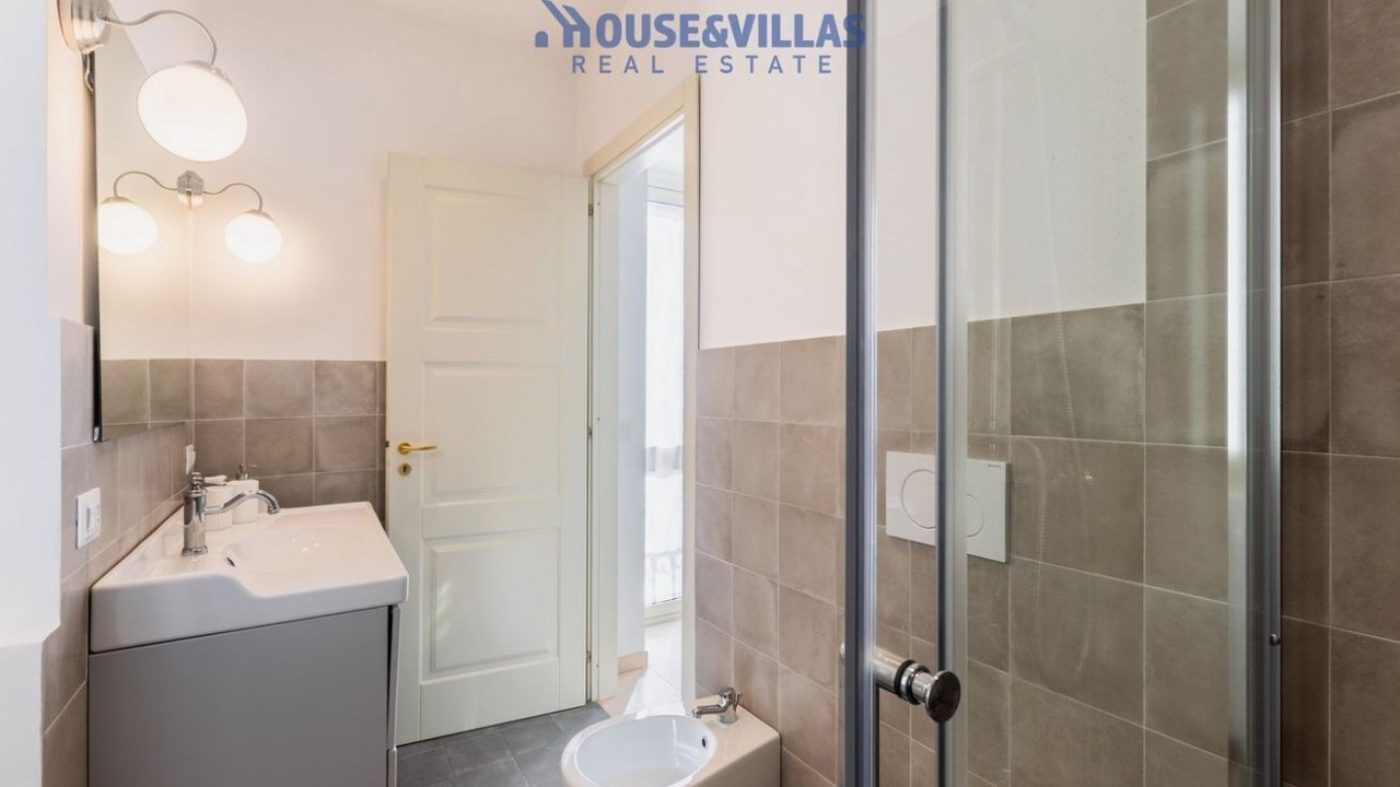Photo of Bathroom in Noto