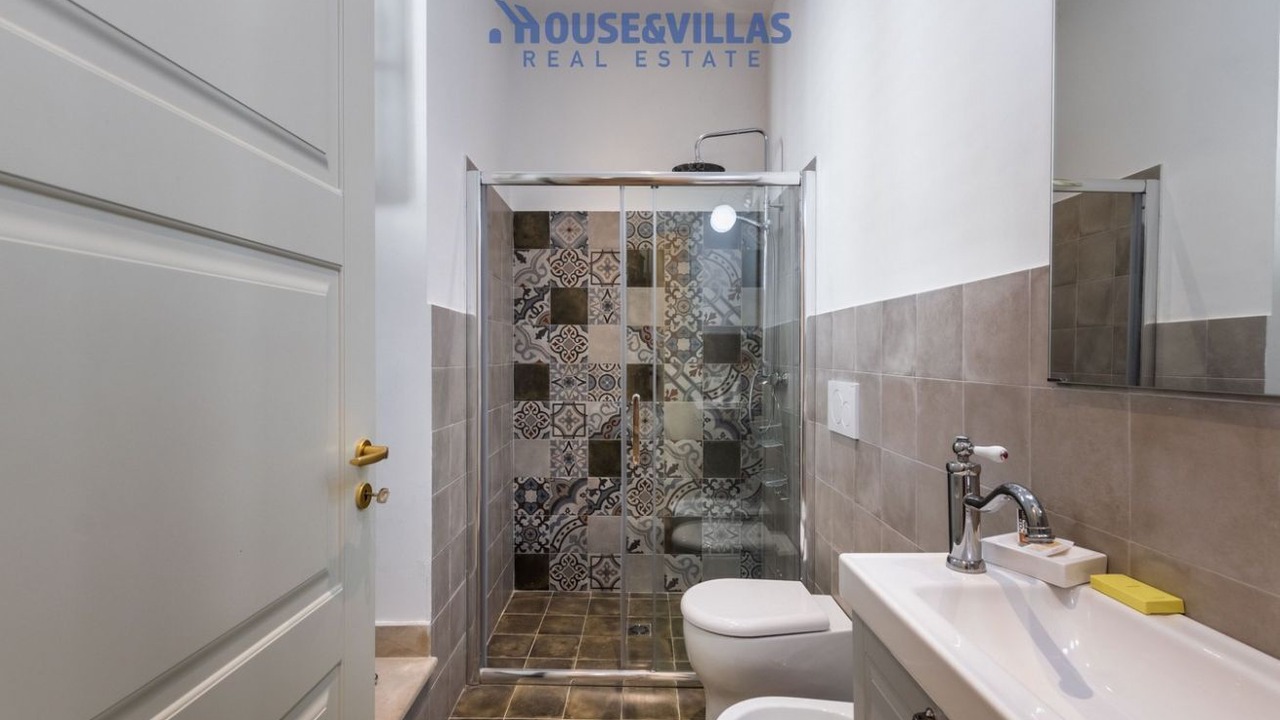 Photo of Bathroom in Noto