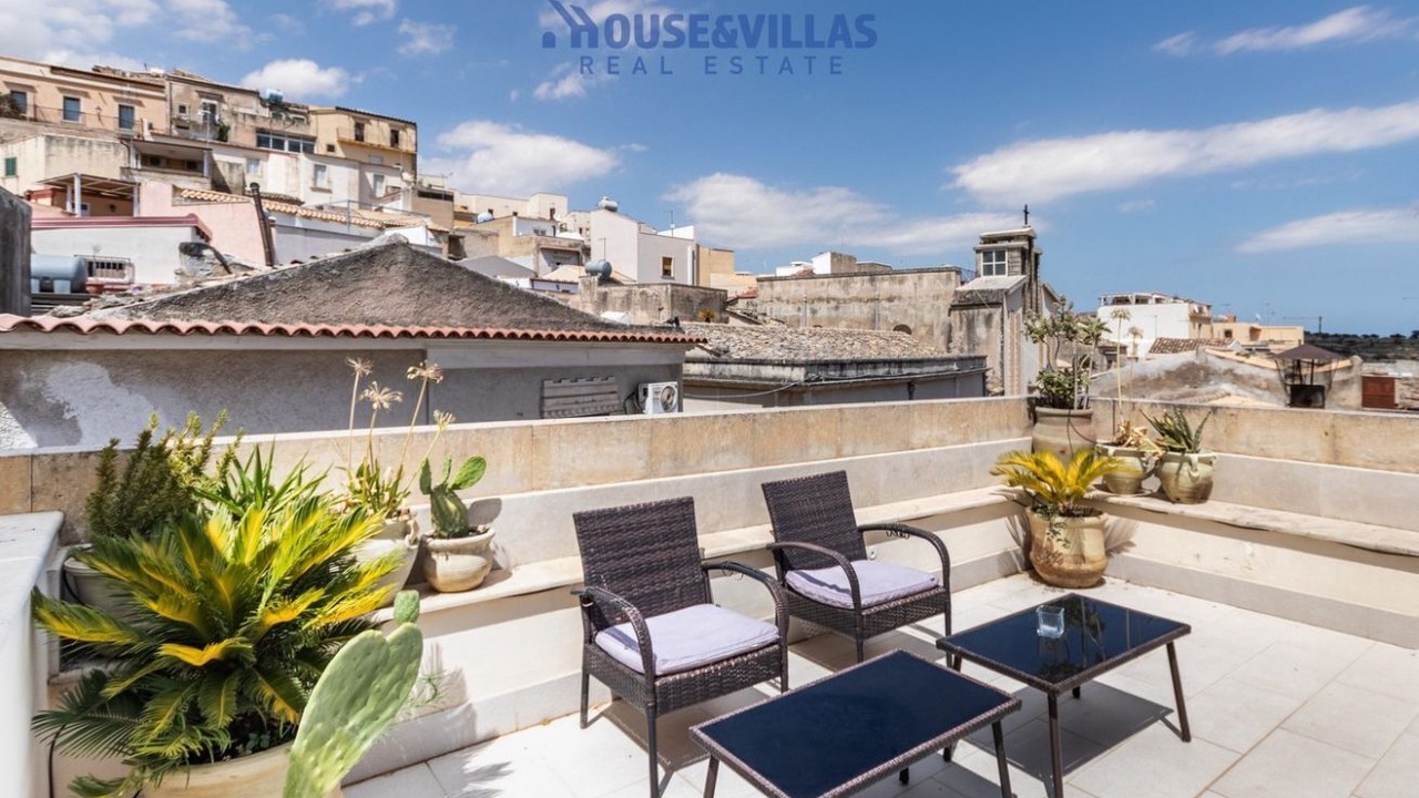 Photo of Outdoor in Noto