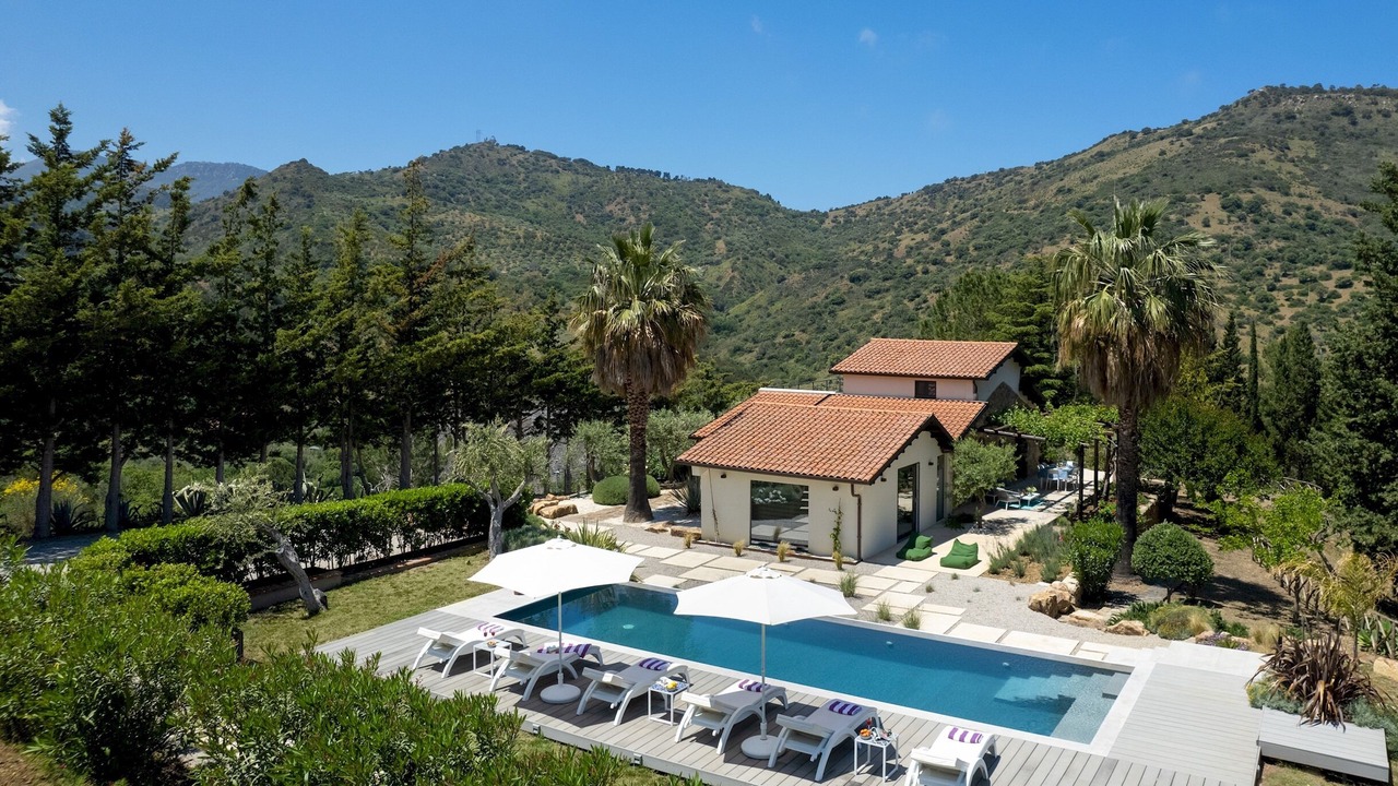 Photo of Outdoor in Pollina