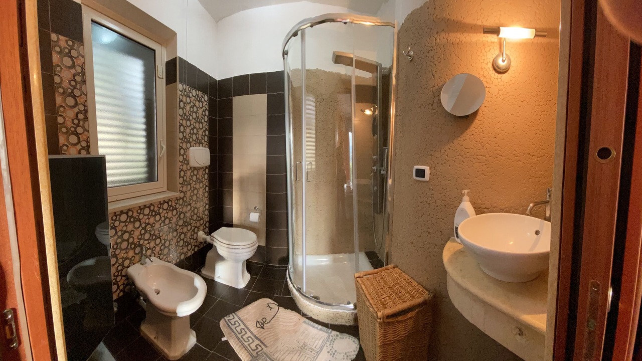 Photo of Bathroom in Trappitello