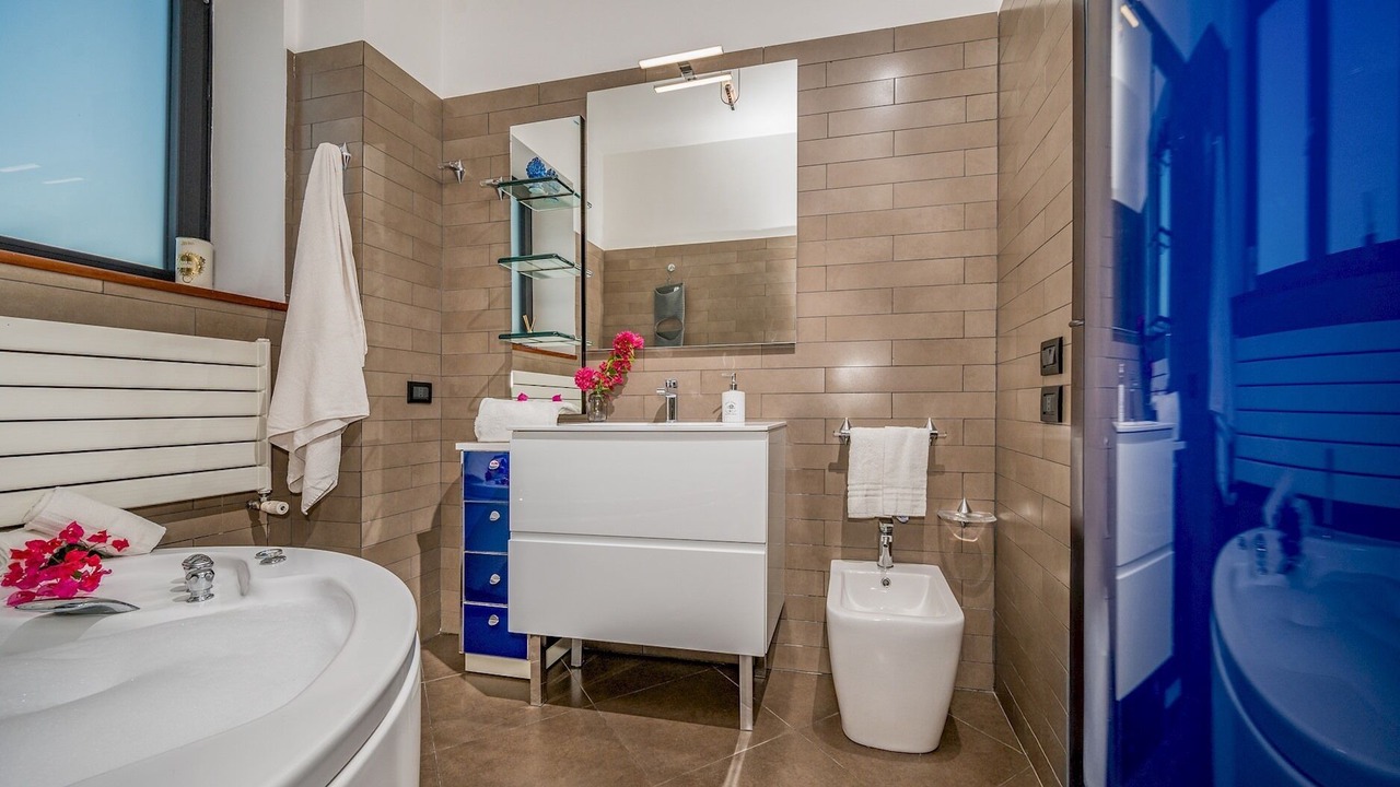 Photo of Bathroom in Alcamo