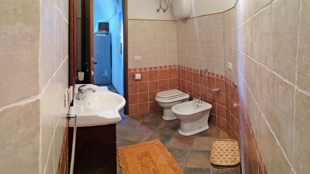 Photo of Bathroom in Kamma