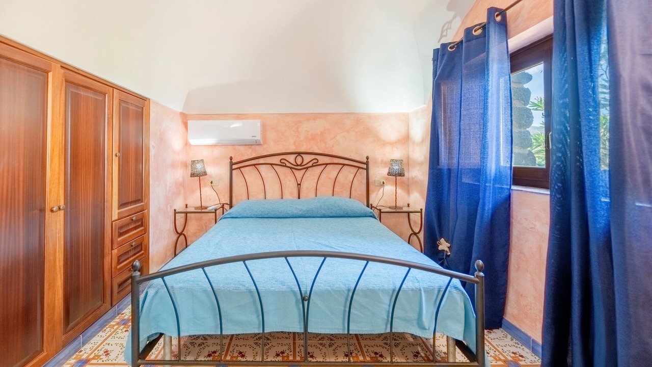 Photo of Bedroom in Pantelleria