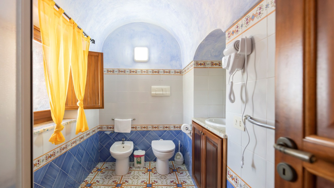Photo of Bathroom in Pantelleria