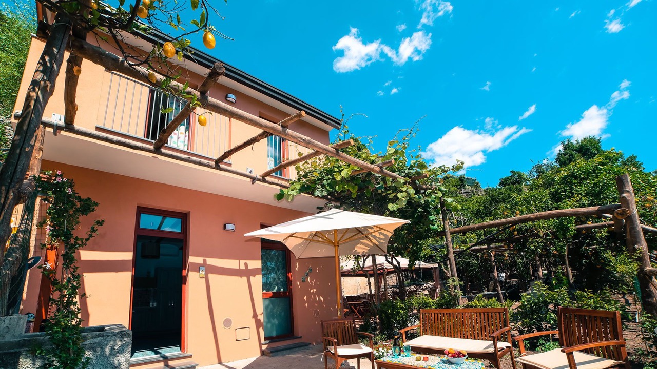 Photo of Outdoor in Pontone