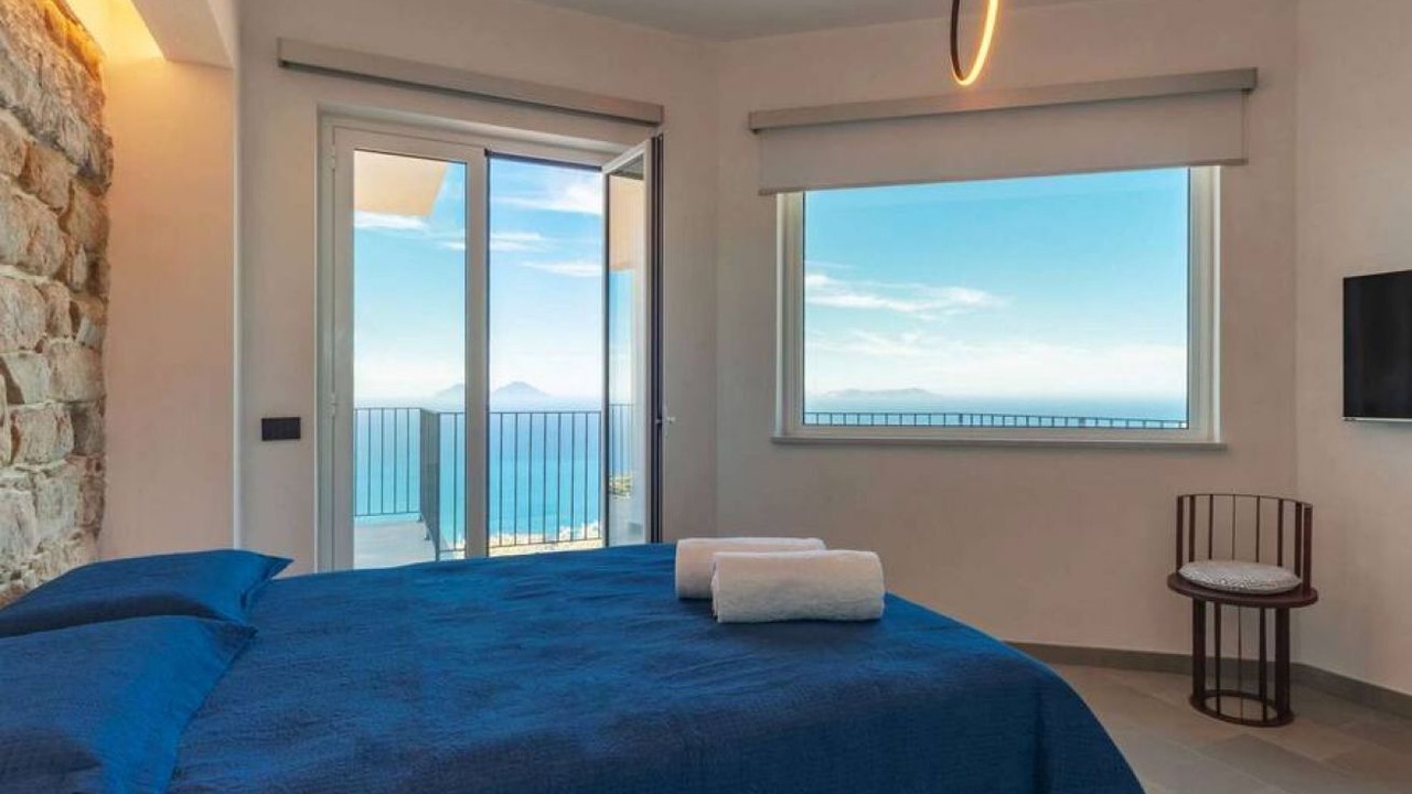 Photo of Bedroom in Naso
