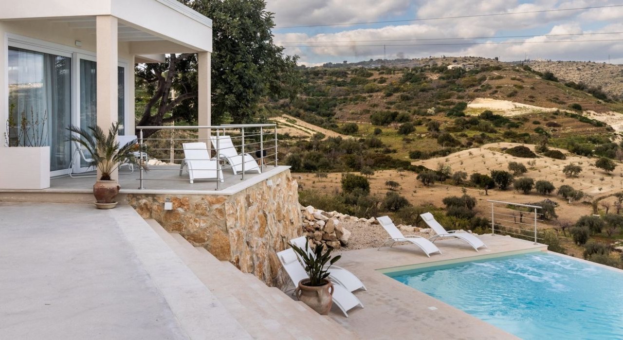 Photo of Outdoor in Avola