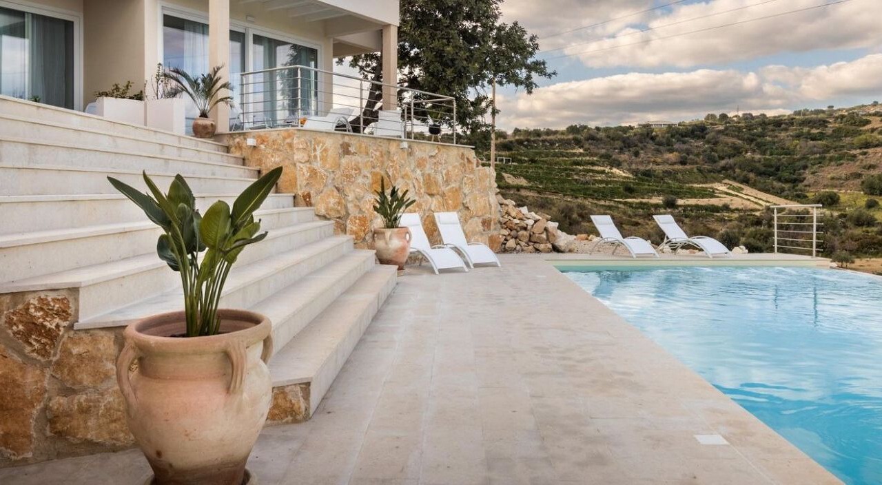 Photo of Outdoor in Avola