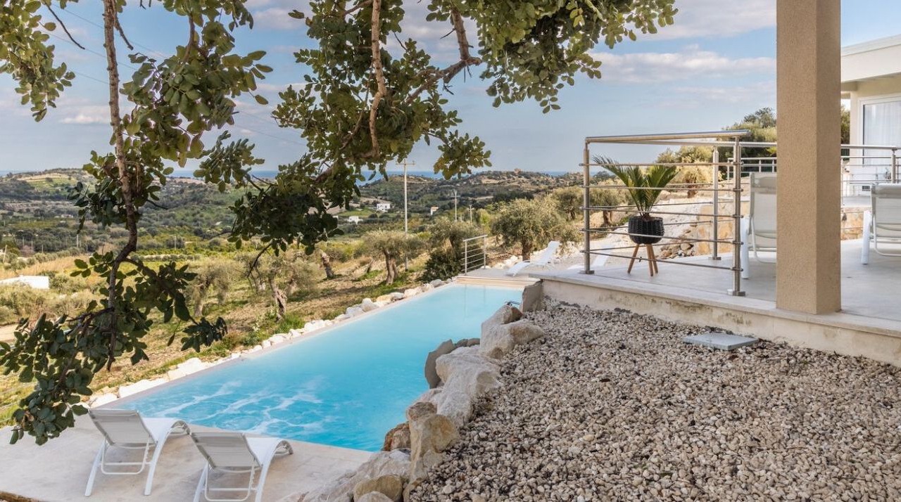 Photo of Outdoor in Avola