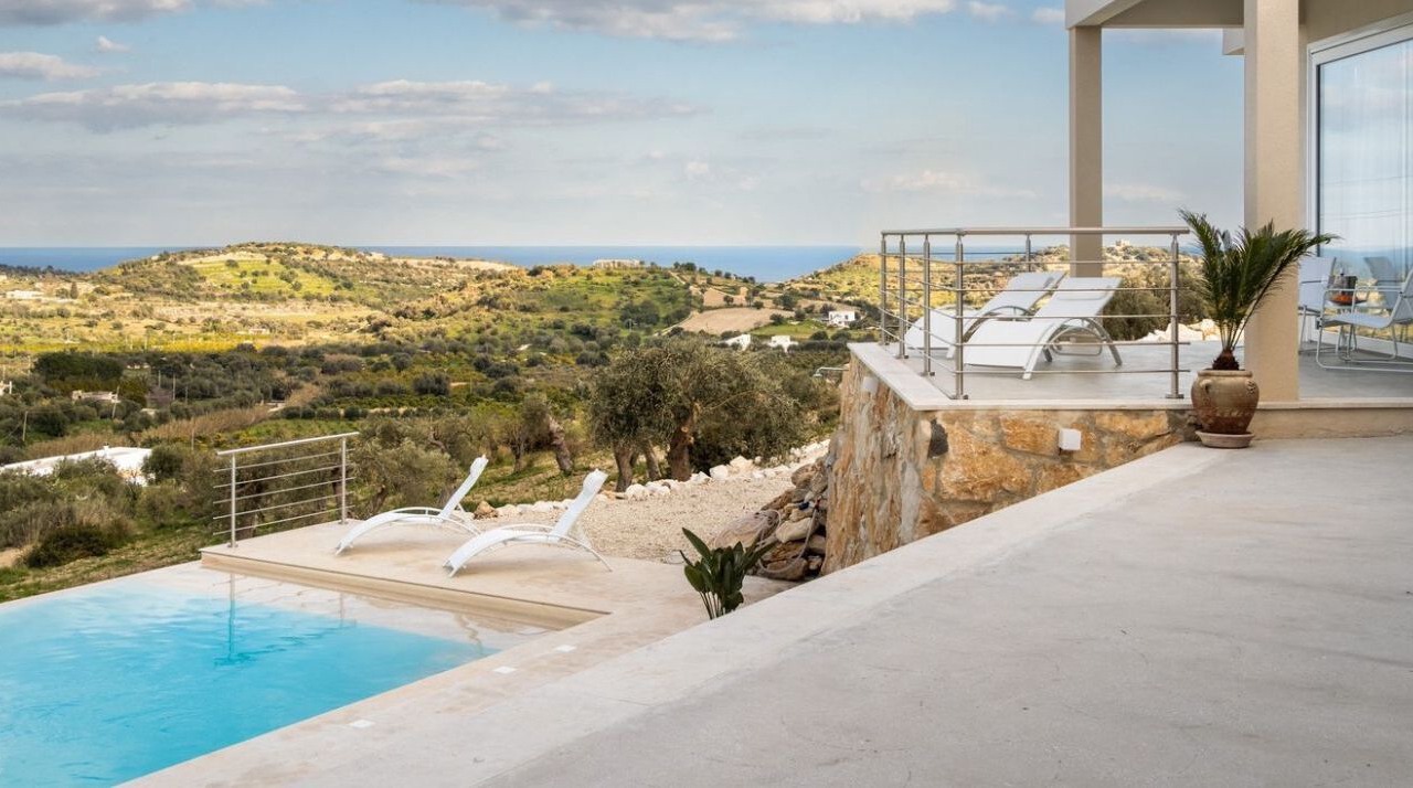 Photo of Outdoor in Avola