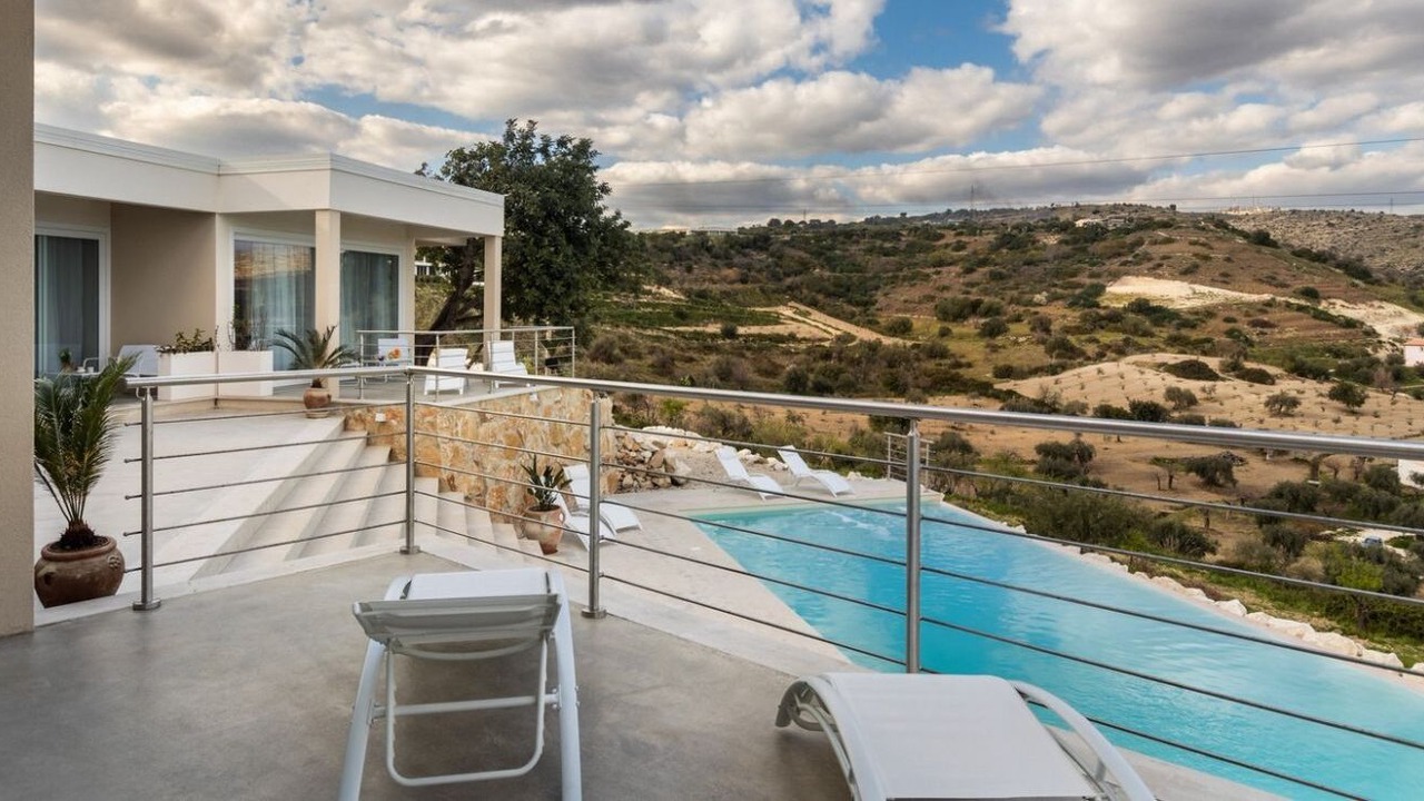 Photo of Outdoor in Avola