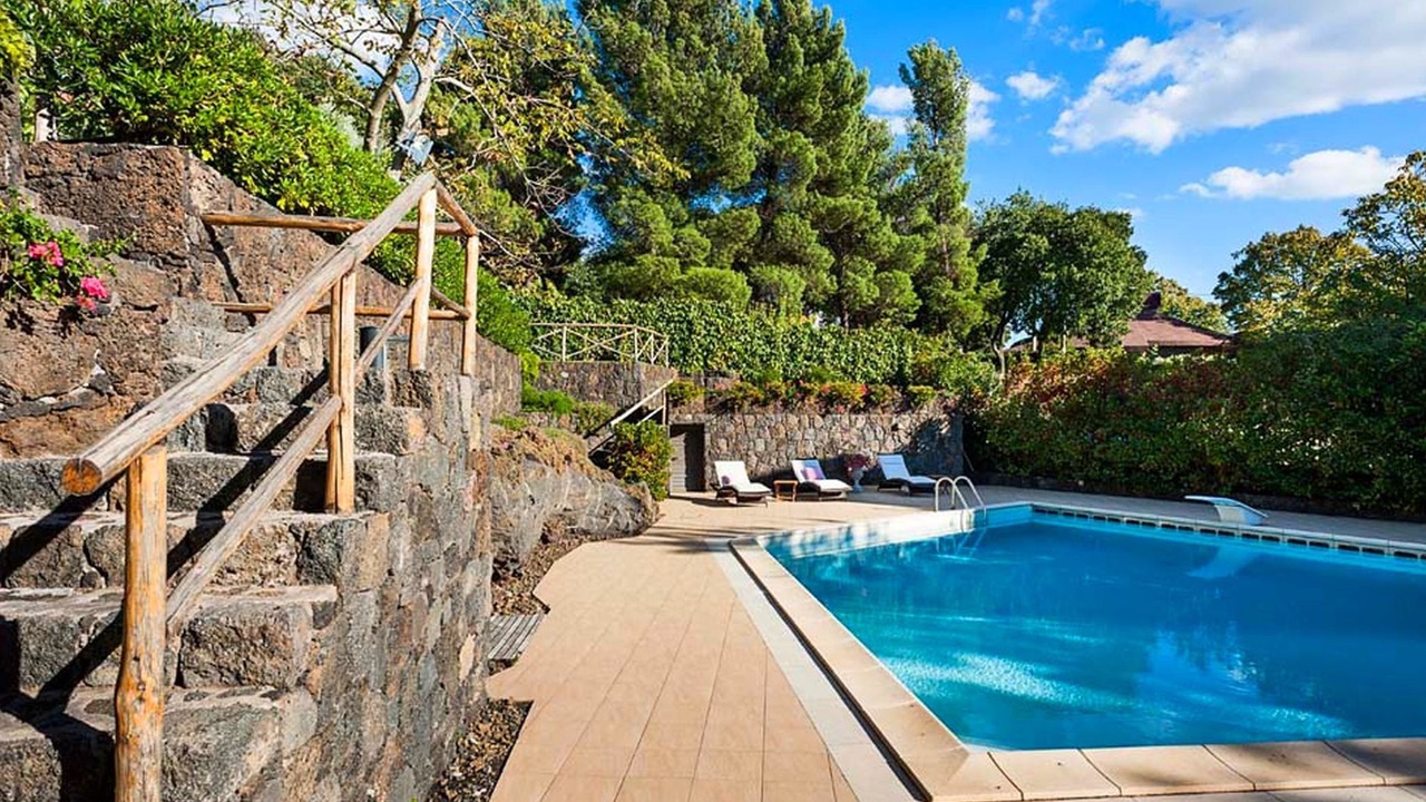 Photo of Outdoor in Ragalna