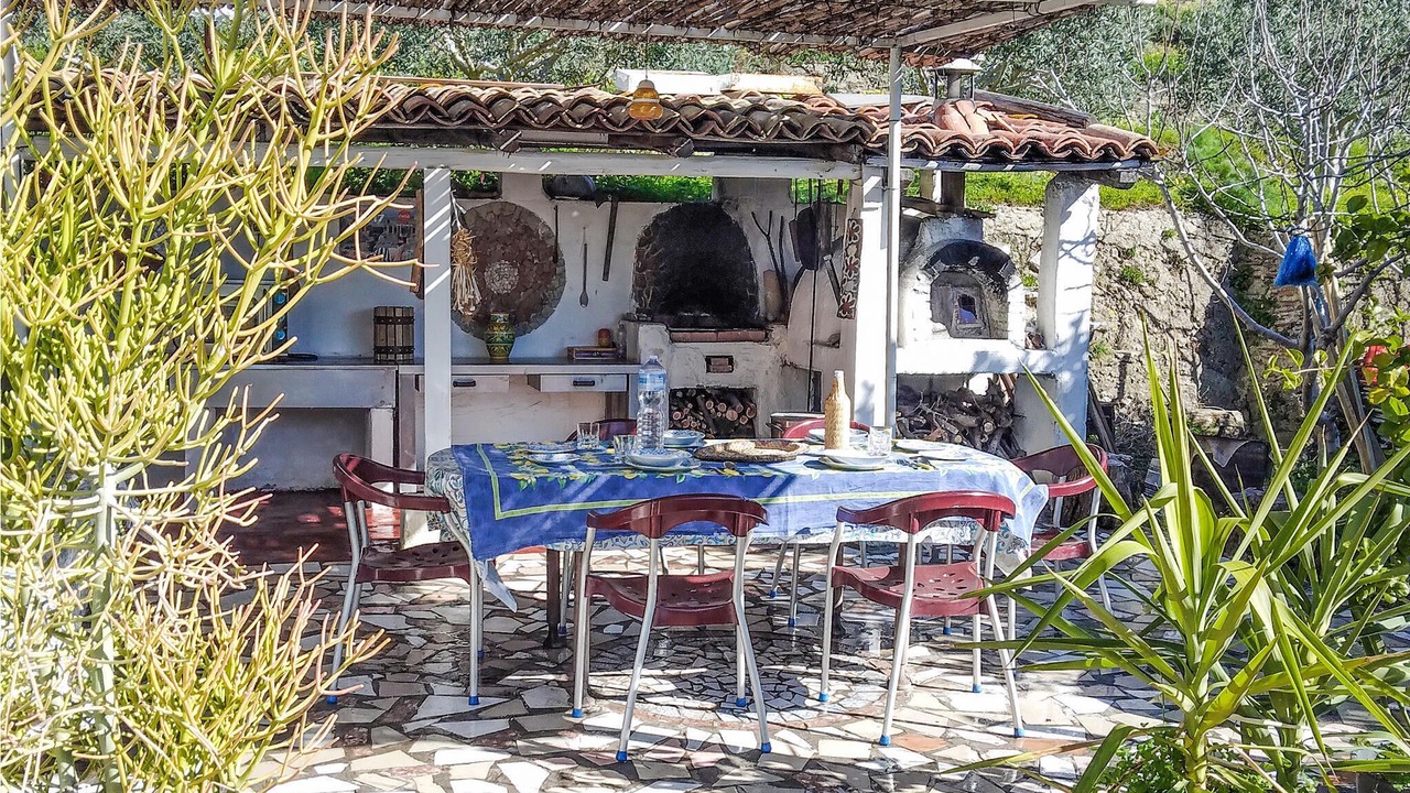 Photo of Others in Savoca
