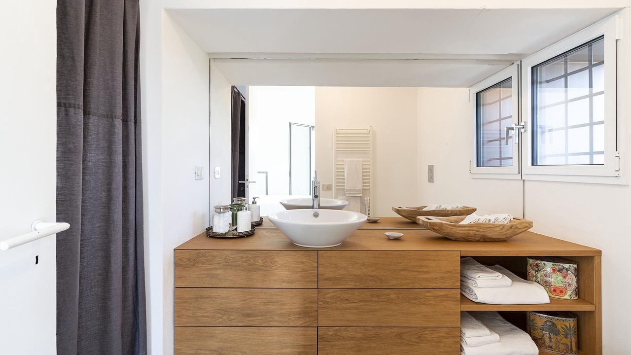 Photo of Bathroom in Noto
