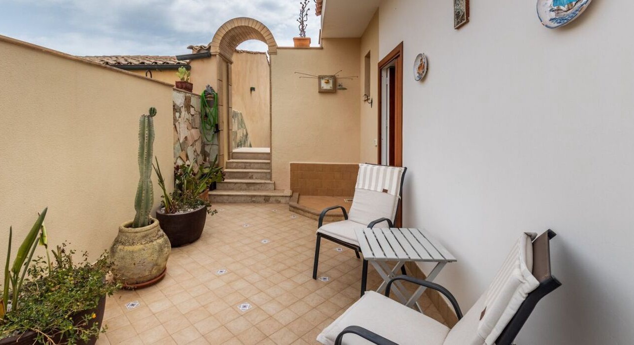 Photo of Patio Balcony in Calabernardo