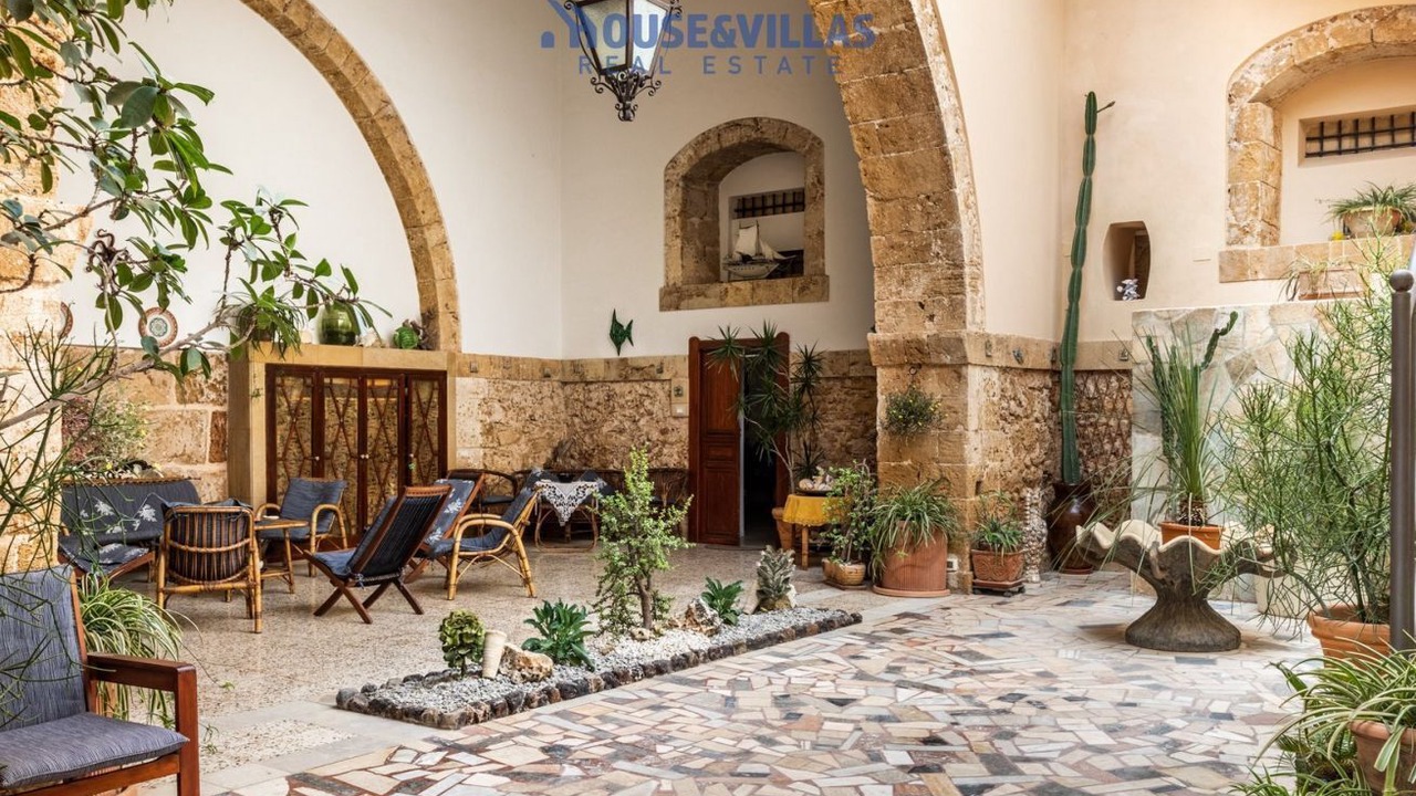 Photo of Patio Balcony in Calabernardo