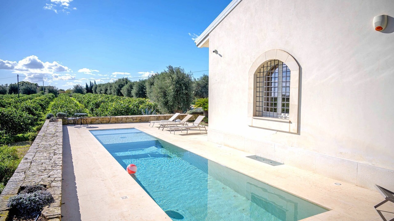 Photo of Outdoor in Avola