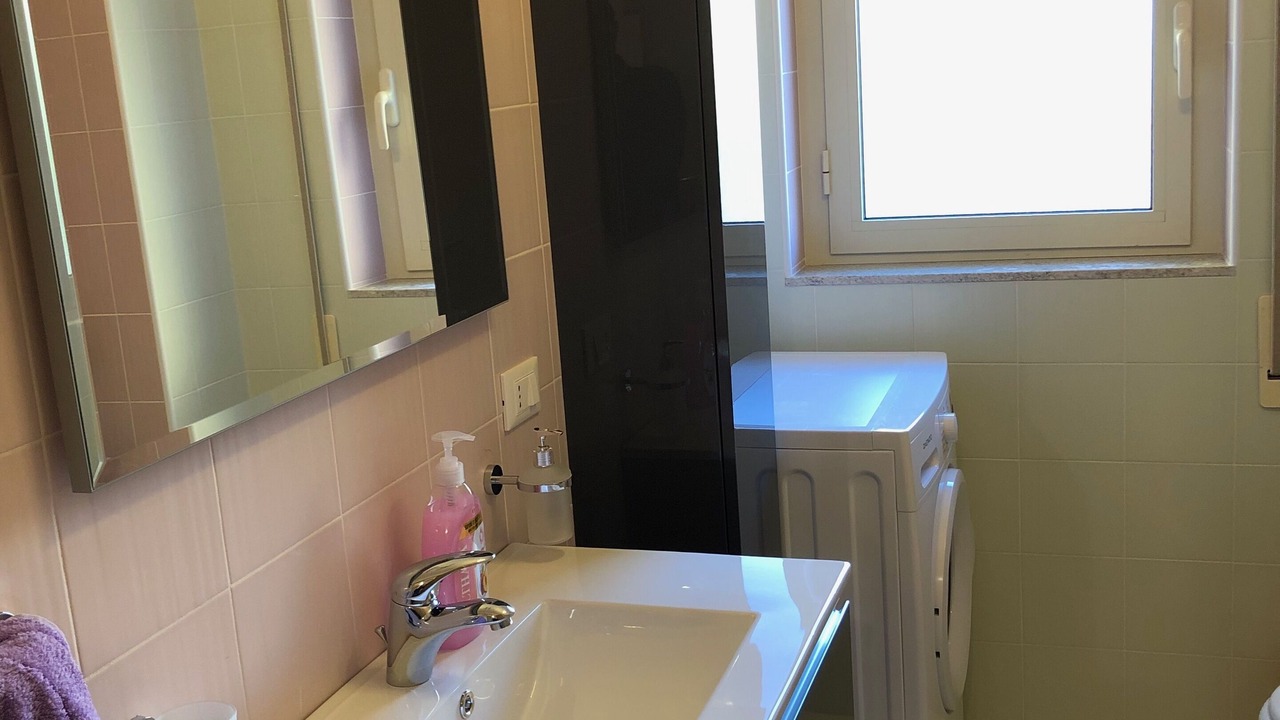 Photo of Bathroom in Gela