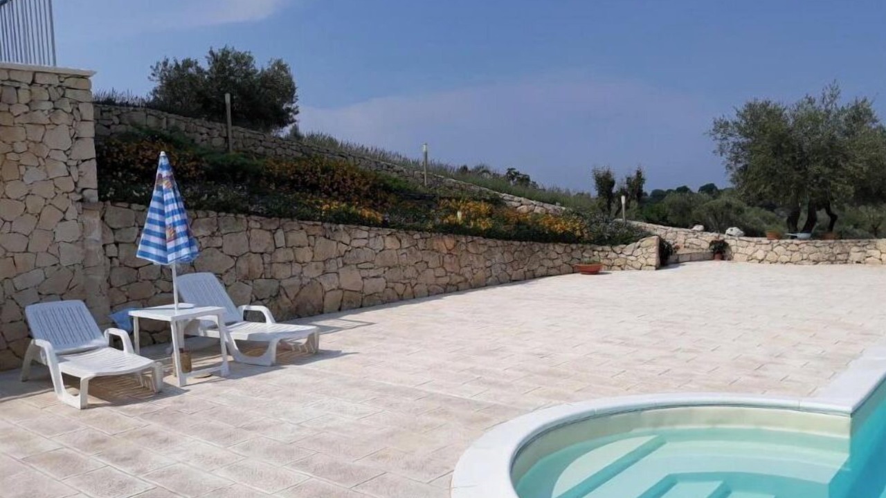 Photo of Outdoor in Avola
