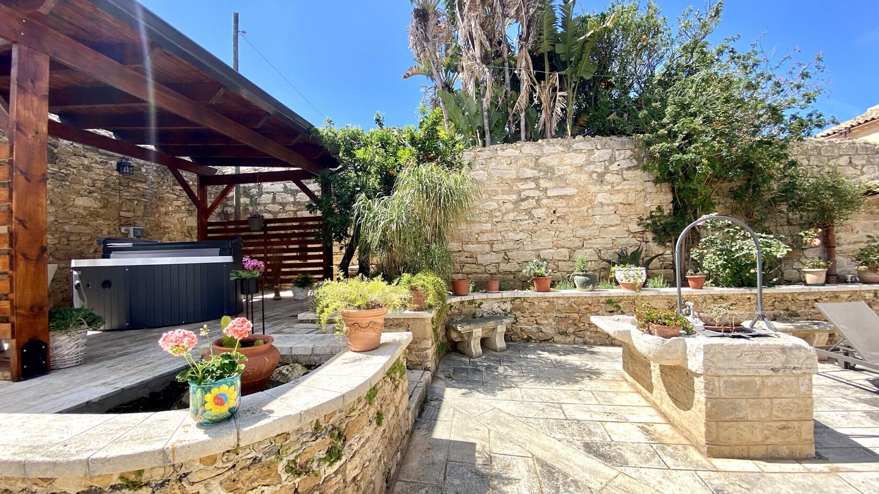 Photo of Patio Balcony in Alcamo