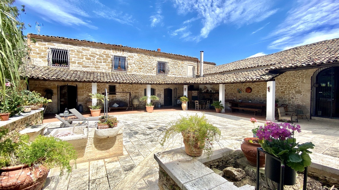 Photo of Outdoor in Alcamo