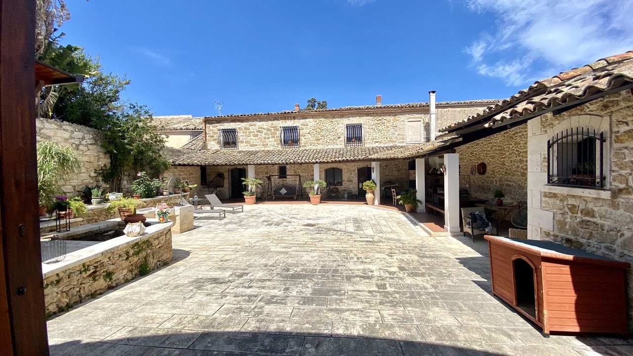 Photo of Patio Balcony in Alcamo