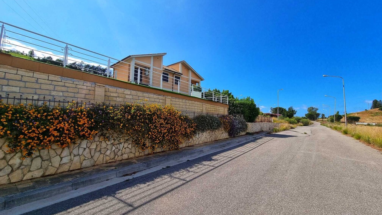 Photo of Outdoor in Trabia