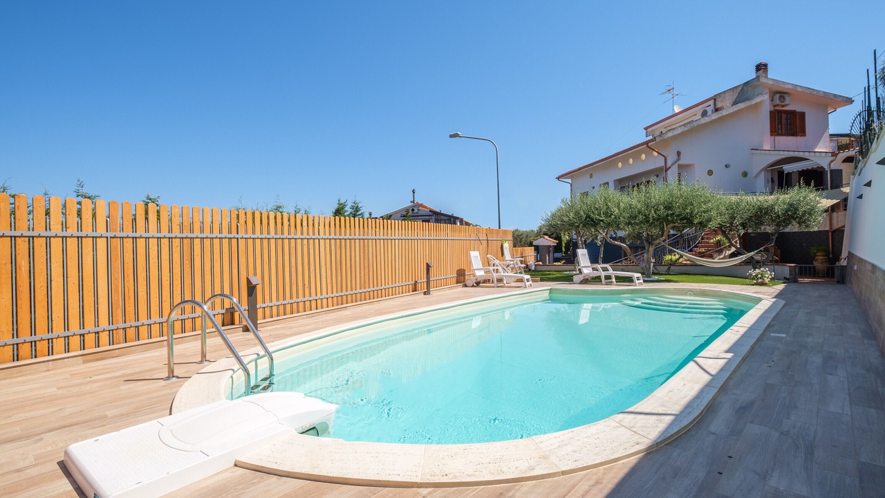 Photo of Outdoor in Catute