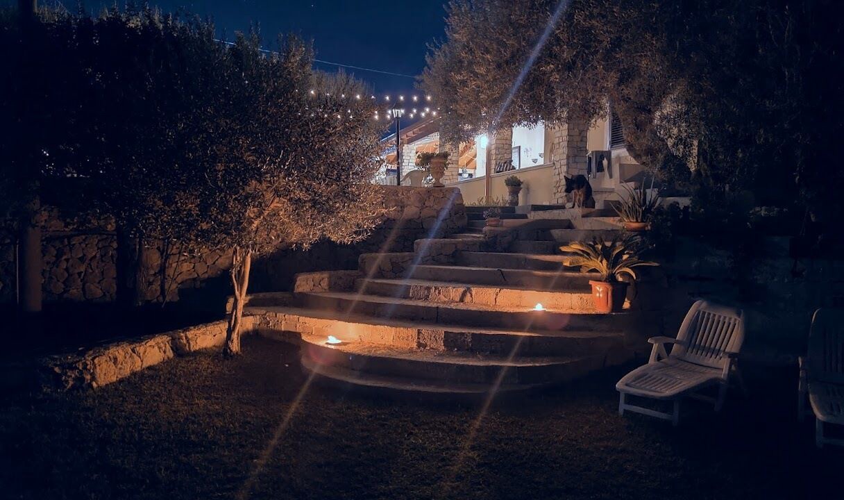 Photo of Outdoor in Solarino