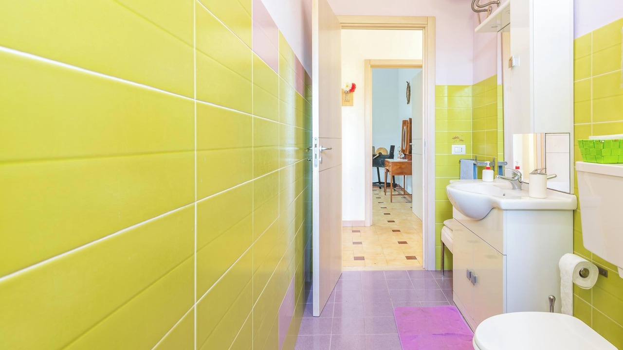 Photo of Bathroom in Falaride