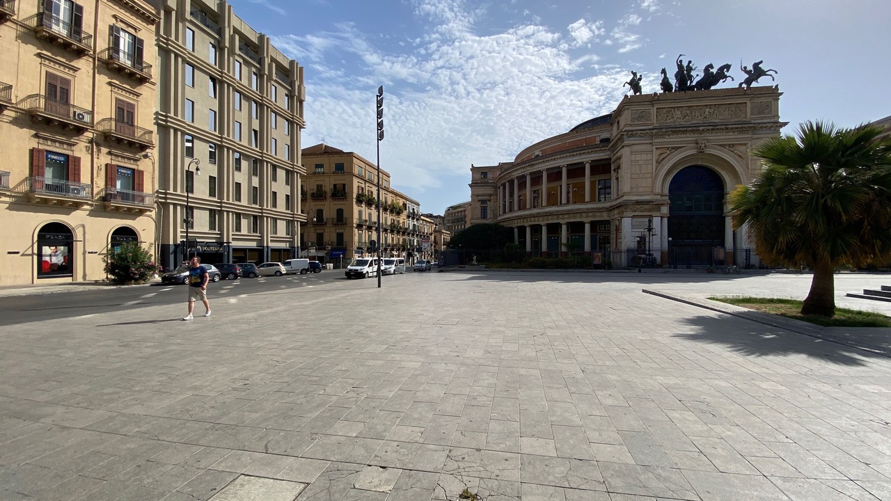 Photo of Others in Ruggero Settimo