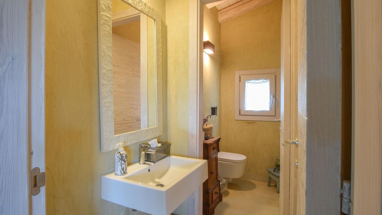 Photo of Bathroom in Caltagirone