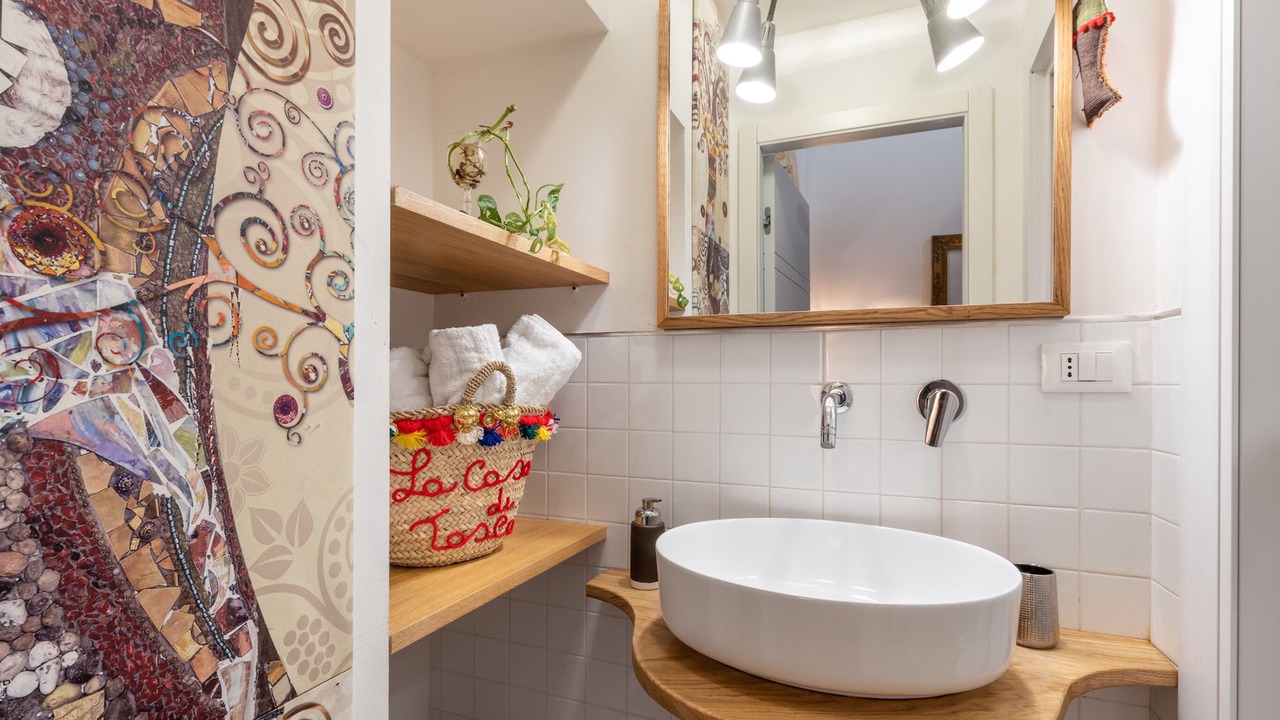 Photo of Bathroom in Kalsa
