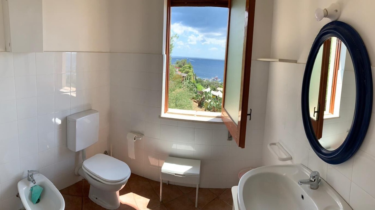 Photo of Bathroom in Lipari Historic Centre