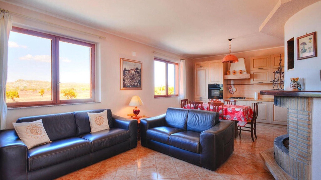 Photo of Livingroom in Syracuse