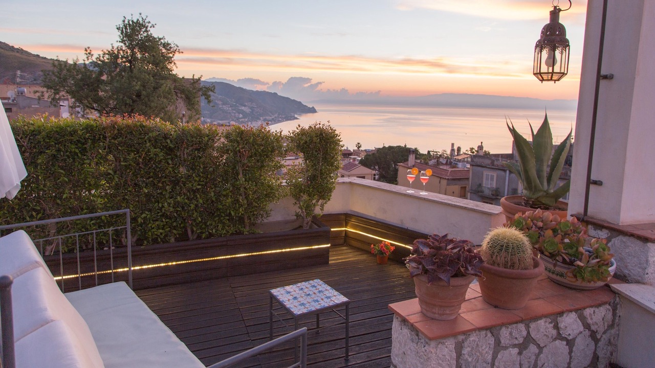 Photo of Patio Balcony in Taormina