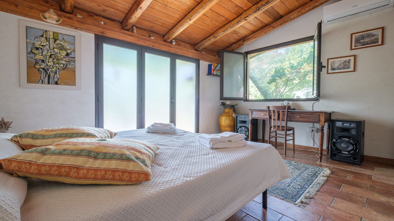Photo of Bedroom in Savoca