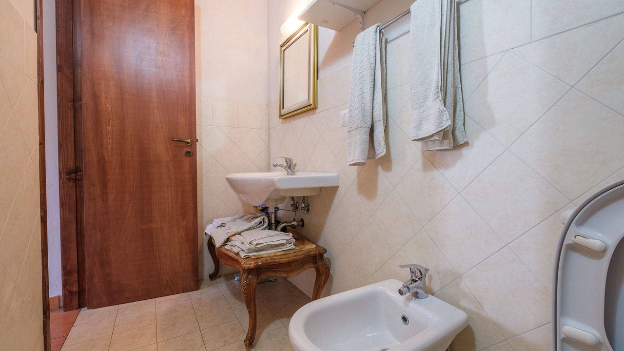 Photo of Bathroom in Savoca