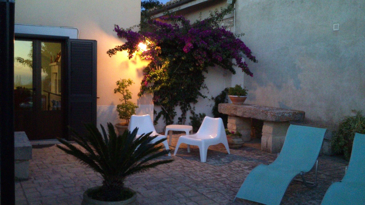 Photo of Patio Balcony in Tresauro
