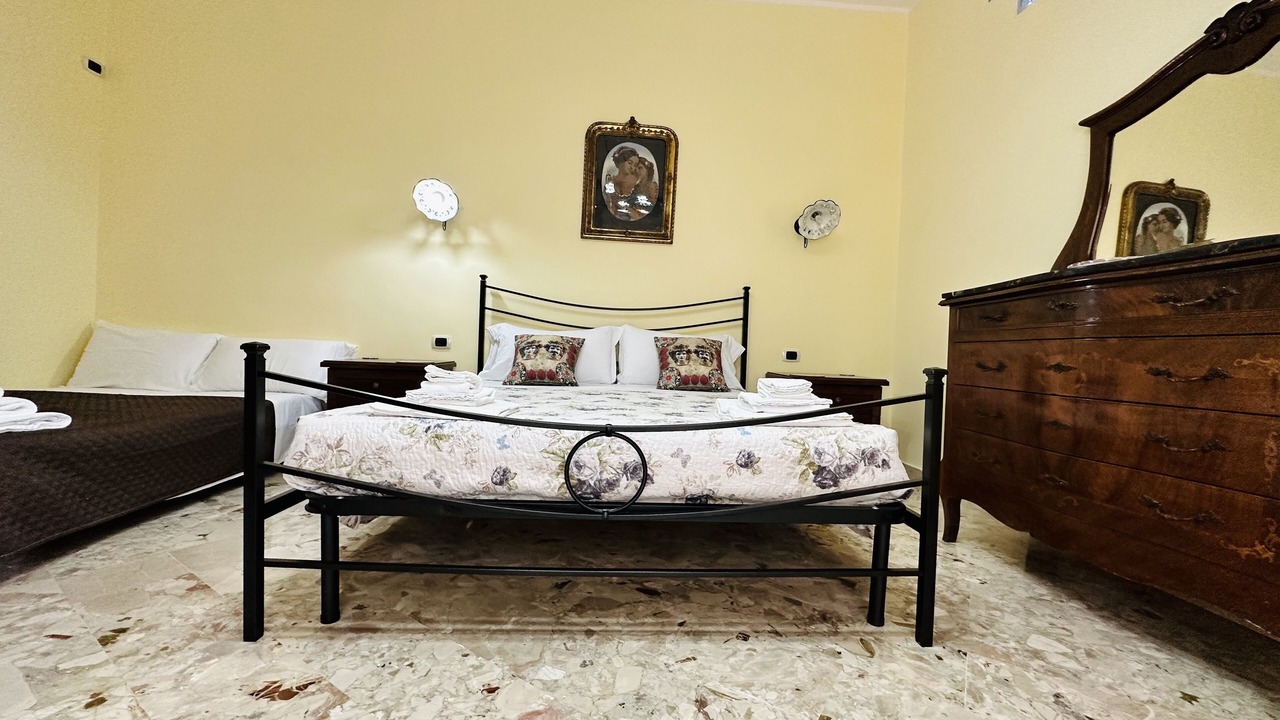 Photo of Bedroom in Gela