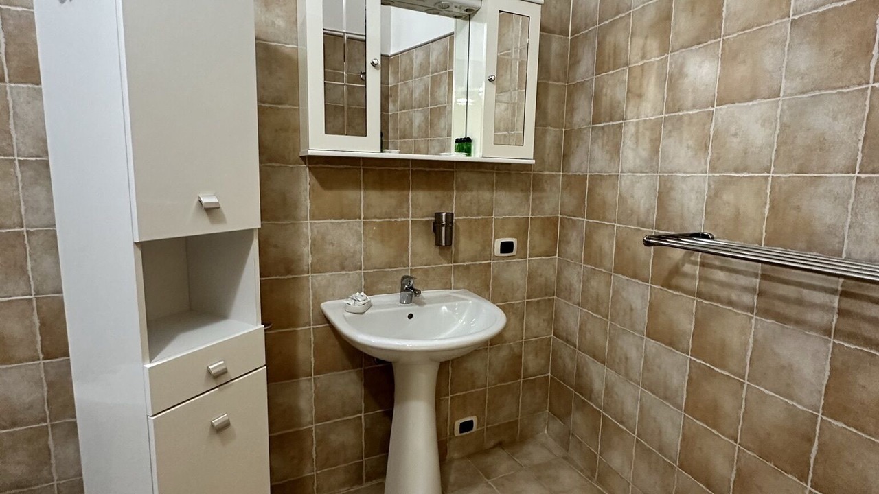 Photo of Bathroom in Gela